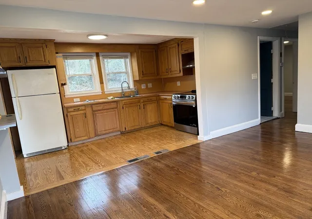 Homes for sale in Randolph, MA | 36 Sarah St, Randolph, MA 02368 | MLS# 73548776