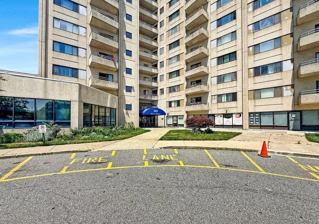 Homes for sale in Revere, MA | 382 Ocean Ave, Revere, MA 02151
