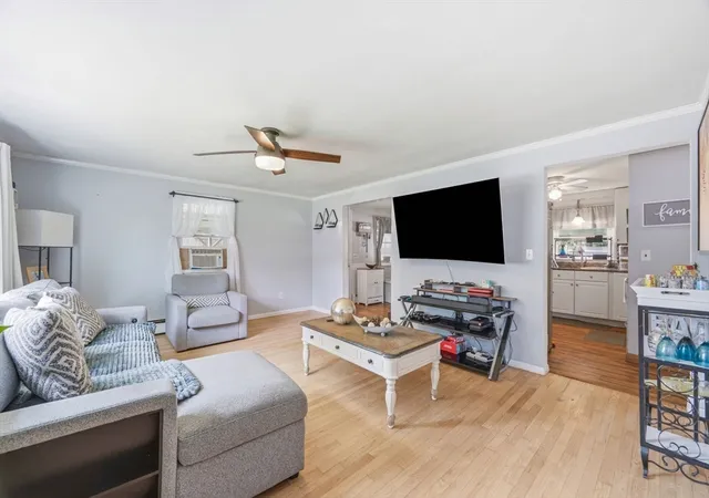 4th image of 37 Parker St, Fitchburg, MA 01420 | MLS# 73553744