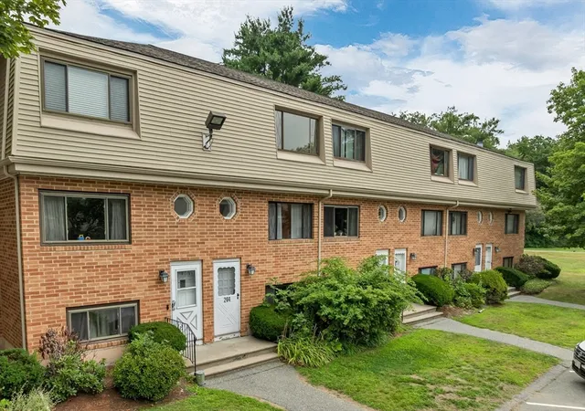 1st image of 204 Farrwood Dr #204, Haverhill, MA 01835 | MLS# 73554162