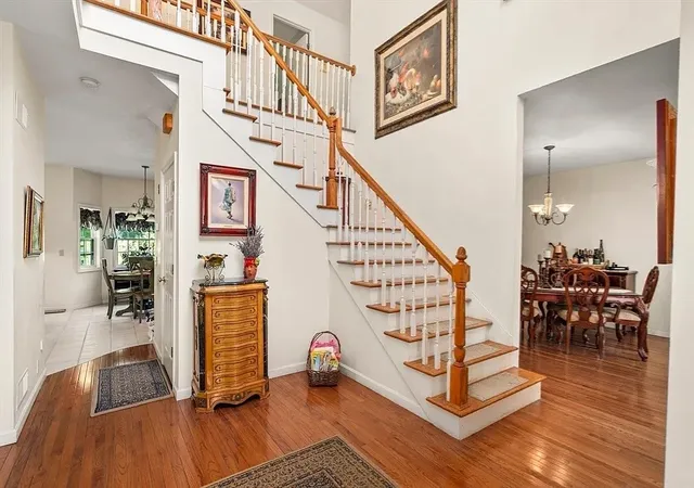 3rd image of 31 Swing Dr, Berkley, MA 02779 | MLS# 73497033