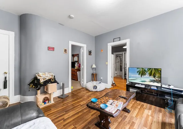 Listing Photo 4 - Condo for sale in building located at 57-59 Moore St, Haverhill, MA 01830
