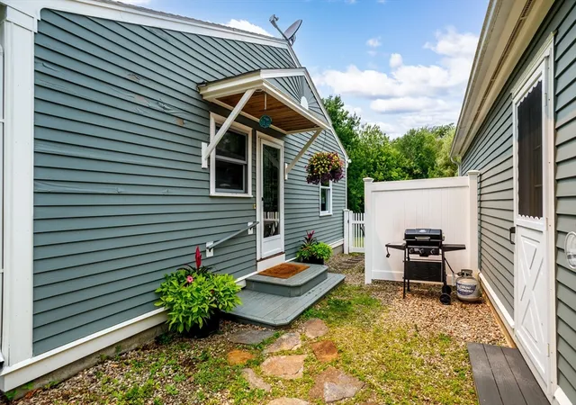 Photo 3 of Sale Pending at 25 Ellis Rd, Westminster, MA 01473 | MLS# 73552279 | Listing updated on 2026-08-19