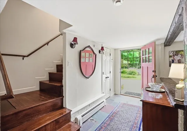 3rd image of 354 High St, Pembroke, MA 02359 | MLS# 73532559