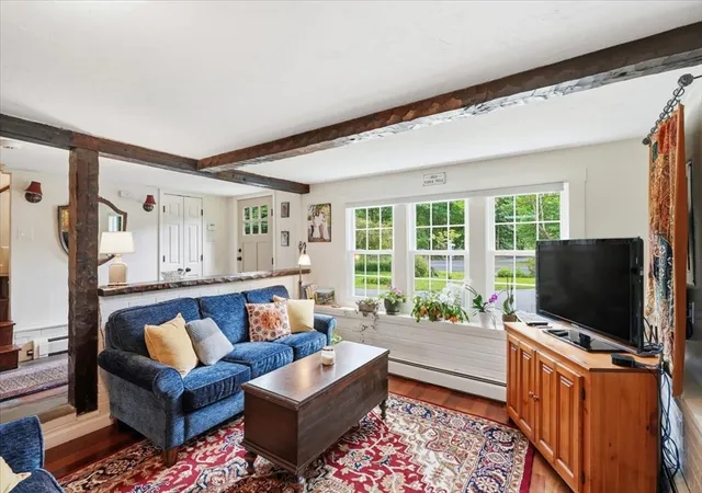 5th image of 354 High St, Pembroke, MA 02359 | MLS# 73532559