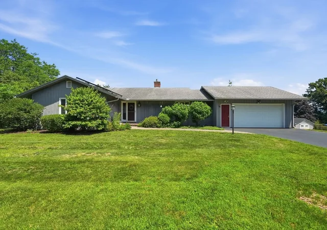 1st image of 54 Sawmill Plain Rd, South Deerfield, MA 01373 | MLS# 73547522