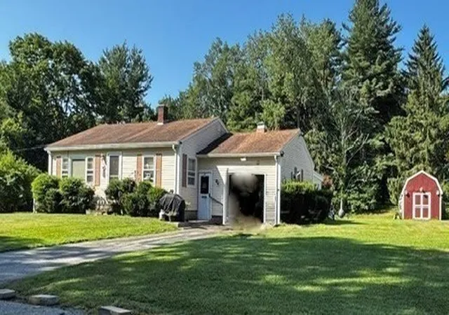Photo 3 of Sale Pending at 6 Bullard Ln, Sutton, MA 01590 | MLS# 73559337 | Listing updated on 2026-08-11