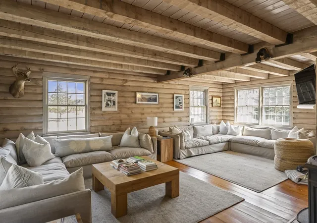 3rd image of 7 Pip'N Circle, Edgartown, MA 02539 | MLS# 73520213