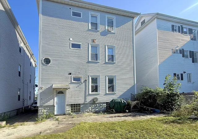 37th image of 87 Hathaway St, New Bedford, MA 02746 | MLS# 73551309