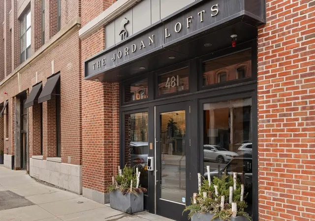 2nd image of 477 Harrison Ave, Boston, MA 02118