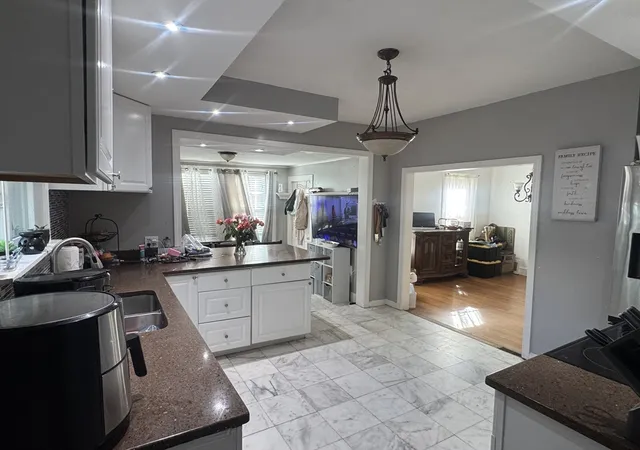 2nd image of 35 Farmland Rd, Lowell, MA 01850 | MLS# 73555895