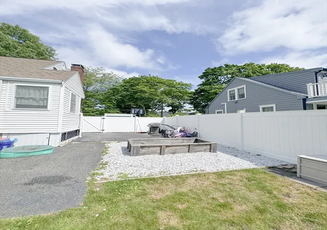 Homes for sale in Peabody, MA | 9 Reynolds Rd, Peabody, MA 01960 | MLS# 73543289