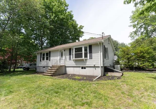 Homes for sale in Wilmington, MA | 70 Mcdonald Rd, Wilmington, MA 01887 | MLS# 73530041