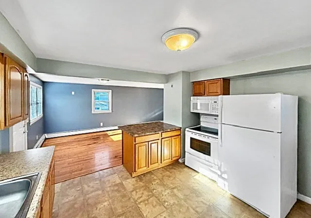 Homes for sale in Worcester, MA | 34 Marjorie St, Worcester, MA 01604 | MLS# 73519589