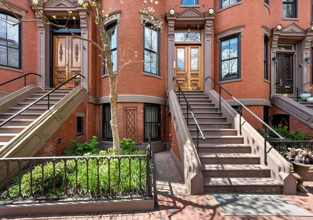 Homes for sale in Boston, MA | 6 Claremont Park, Boston, MA 02118 | Houzeo