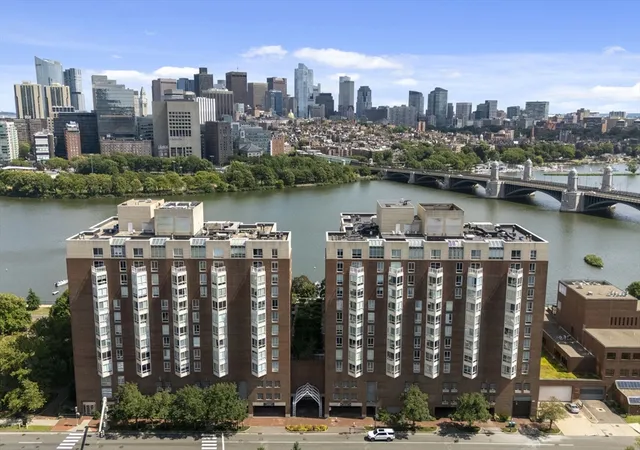 37th image of 75 83 Cambridge Parkway #E405, Cambridge, MA 02142 | MLS# 73531792
