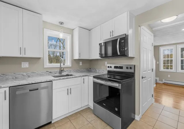 Homes for sale in Rehoboth, MA | 246 Winthrop St, Rehoboth, MA 02769 | MLS# 73506819