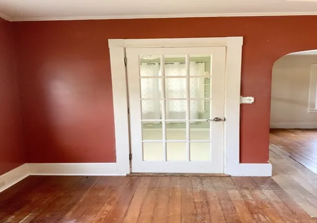Photo 3 of Sale Pending at 82 Francis St, Fairhaven, MA 02719 | MLS# 73552084 | Listing updated on 2026-09-14