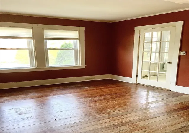 Photo 4 of Sale Pending at 82 Francis St, Fairhaven, MA 02719 | MLS# 73552084 | Listing updated on 2026-09-14