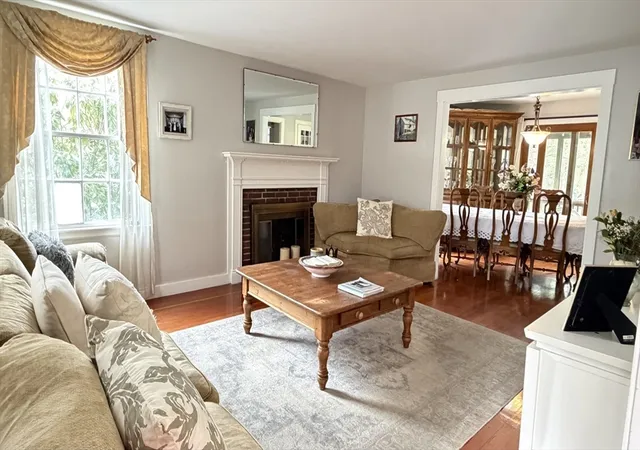 Homes for sale in Ashland, MA | 62 W Union St, Ashland, MA 01721 | MLS# 73514664
