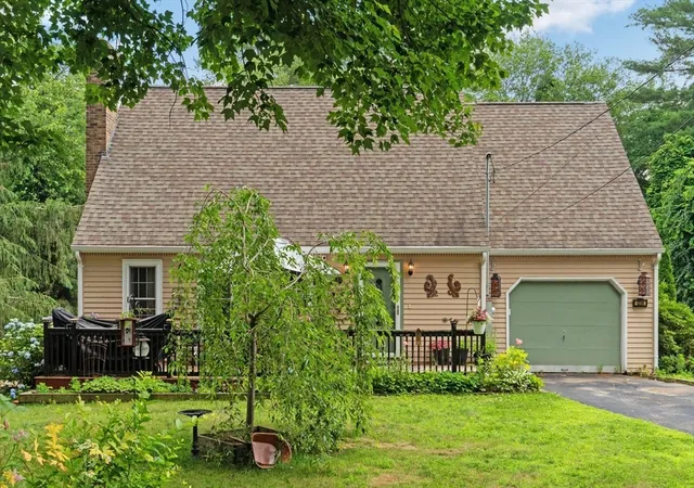 Photo 1 of Single family home for sale at 1236 Woonsocket Hill Road, North Smithfield, RI 02896 | MLS# 73569394 | Listing updated on 2026-09-01