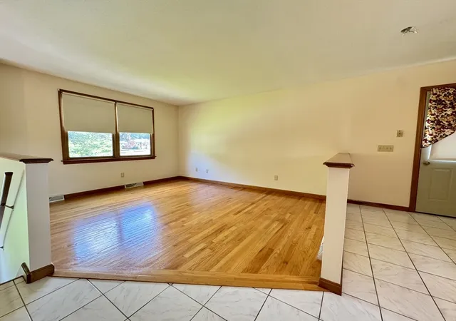 Homes for sale in East Longmeadow, MA | 2 Hazelhurst Ave, East Longmeadow, MA 01028 | MLS# 73542837