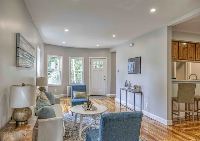4th image of 112 Dewolf St, New Bedford, MA 02740 | MLS# 73559114