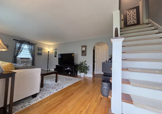 Photo 3 of Single family home for sale at 40 Second Island Rd, Webster, MA 01570 | MLS# 73567086 | Listing updated on 2026-10-15
