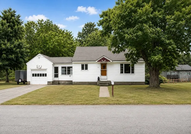 2nd image of 10 Rice Street, Uxbridge, MA 01569 | MLS# 73558462