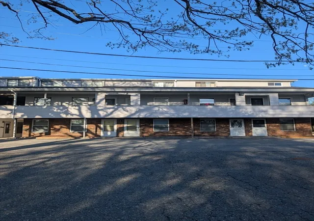 3rd image of 444 Woodward Rd #42, North Providence, RI 02904 | MLS# 73517335