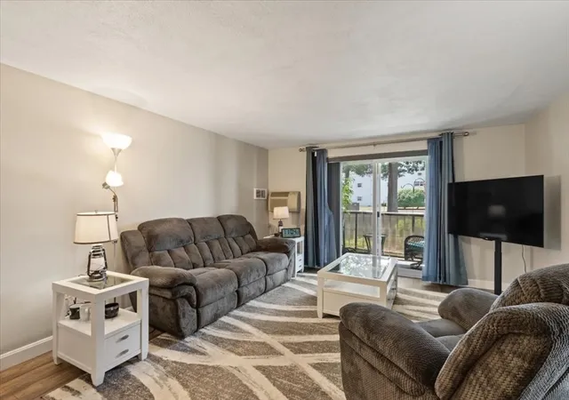 1st image of 46 Greentree Ln #16, South Weymouth, MA 02190 | MLS# 73552476