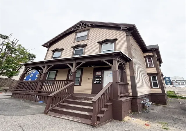 Photo 2 of Sale Pending at 127 Austin St, Worcester, MA 01609 | MLS# 73530884 | Listing updated on 2026-09-05