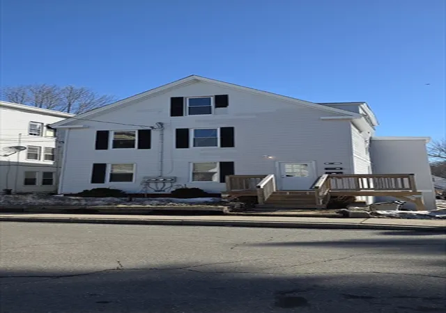 1st image of 274 Pleasant St, Gardner, MA 01440 | MLS# 73510901