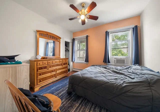 5th image of 46-R H St, Boston, MA 02127 | MLS# 73549427