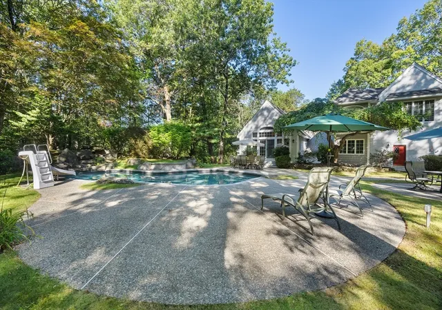 Photo 2 of Sale Pending at 117 Castle Hl Rd, Windham, NH 03087 | MLS# 73553289 | Listing updated on 2026-09-03