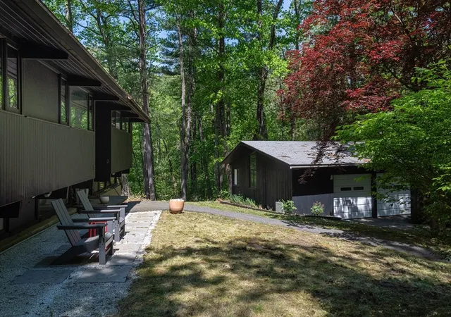 Homes for sale in Lincoln, MA | 11 Hiddenwood Path, Lincoln, MA 01773 | MLS# 73524068