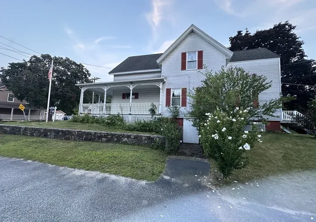 2nd image of 90 Locust Ave, Worcester, MA 01604 | MLS# 73563998