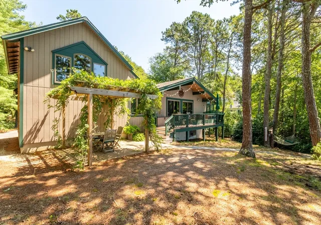 5th image of 6 Sunset Blvd, Plymouth, MA 02360 | MLS# 73559503