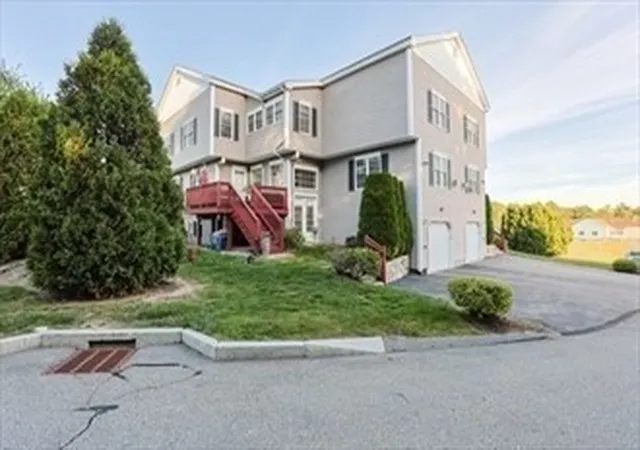 Homes for sale in Hopkinton, MA | 8 Patriot Blvd #8, Hopkinton, MA 01748 | MLS# 73523463
