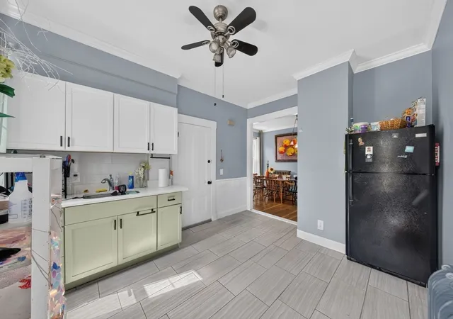 Listing Photo 5 - Condo for sale in building located at 153 Belmont St, Fall River, MA 02720