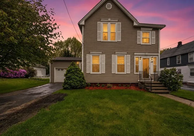 Homes for sale in Worcester, MA | 26 Fales St, Worcester, MA 01606 | MLS# 73520559