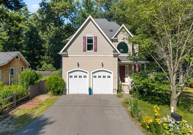 Homes for sale in Hudson, MA | 17 Rock Ave, Hudson, MA 01749 | MLS# 73547732