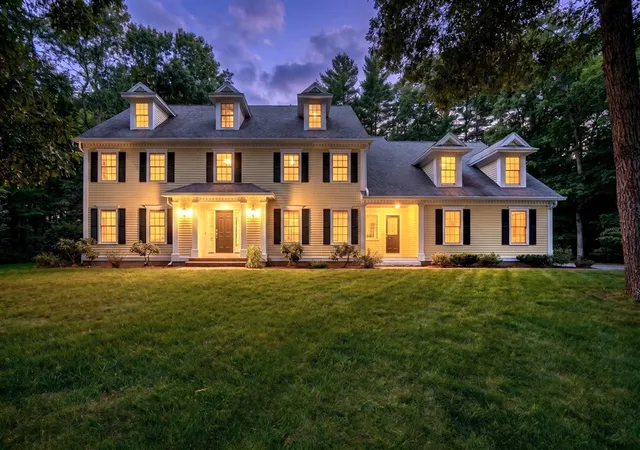39th image of 26 Sweeney Ridge Rd, Bedford, MA 01730 | MLS# 73565723