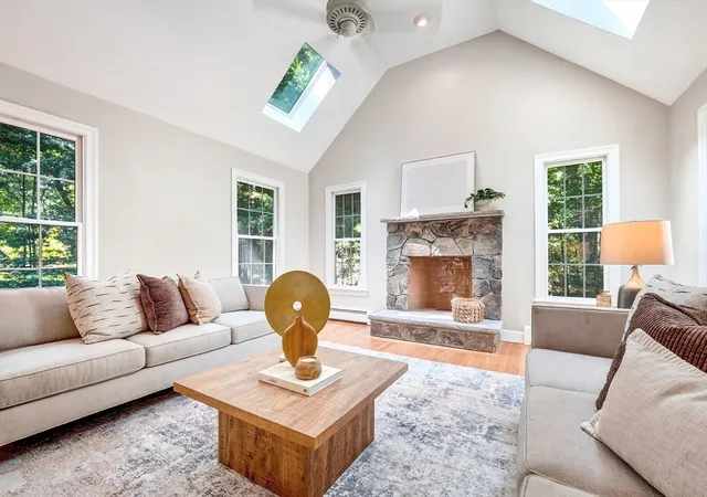 Photo 3 of Sale Pending at 26 Sweeney Ridge Rd, Bedford, MA 01730 | MLS# 73565723 | Listing updated on 2026-09-13