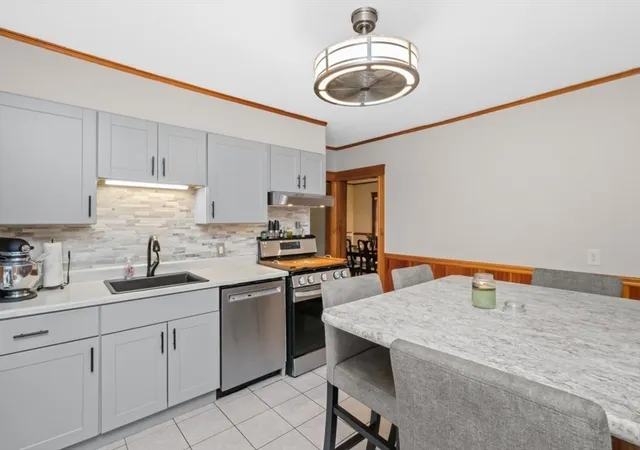 2nd image of 93 Auckland Street, Dorchester, MA 02125 | MLS# 73563121