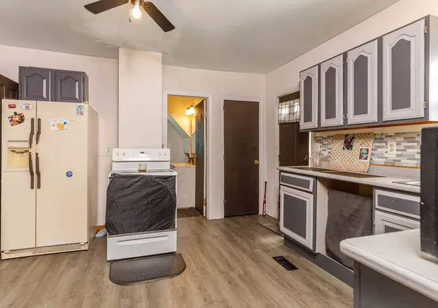 Photo 3 of Single family home for sale at 35 Essex St, Athol, MA 01331 | MLS# 73549242 | Listing updated on 2026-09-28