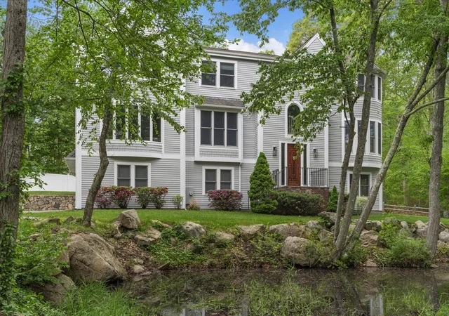 Homes for sale in Cohasset, MA | 10 Heritage Ln, Cohasset, MA 02025 | MLS# 73524037