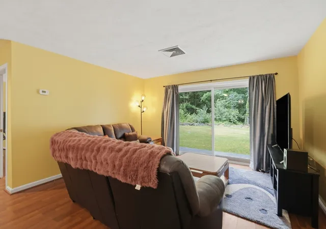 2nd image of 330 Sunderland Rd #7, Worcester, MA 01604 | MLS# 73542291