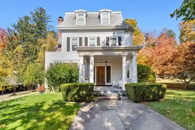 Photo 1 of Multi family home for sale at 33 Yale Ave, Wakefield, MA 01880 | MLS# 73590934 | Listing updated on 2026-10-18