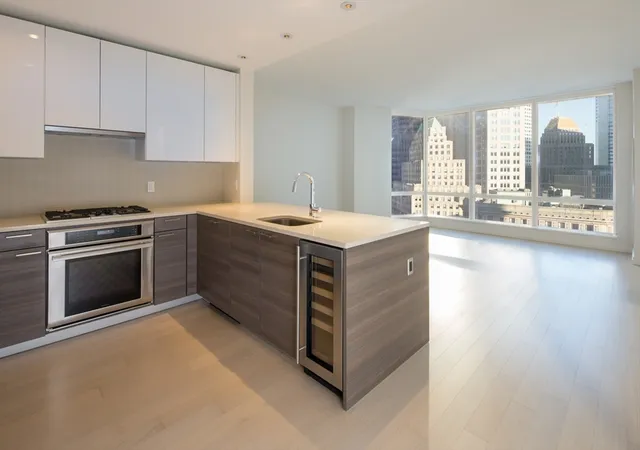 1st image of 1 Franklin St #1709, Boston, MA 02110 | MLS# 73525418